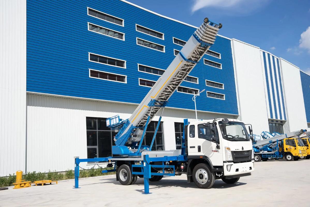 莱州小型云梯车上料车租赁多少钱